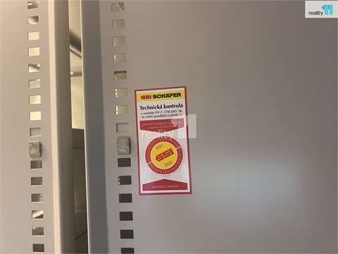 Pronájem obchodních prostor, 47 m² 2