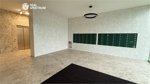 Pronájem bytu 1kk, 37 m² - 4