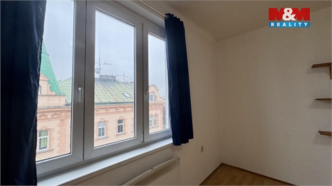 Pronájem bytu 1+1, 28 m² - 8