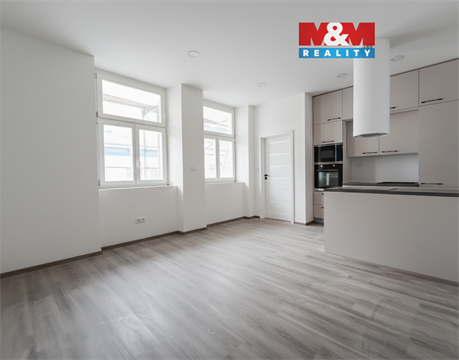 Pronájem bytu 2kk, 42 m² 0