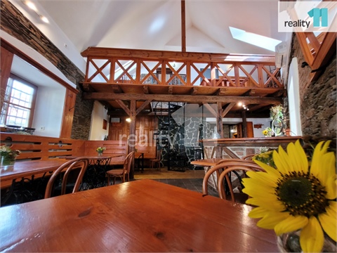 Pronájem restaurace, 100 m² 0