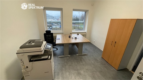 Pronájem kanceláře, 90 m² 10