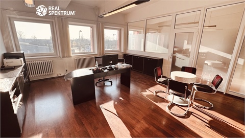 Pronájem kanceláře, 90 m² - 6