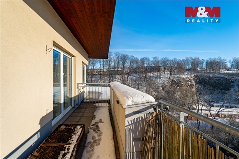 Prodej bytu 3kk, 74 m² 24