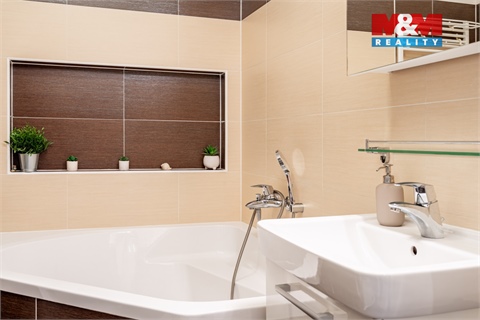 Prodej bytu 3kk, 74 m² 10