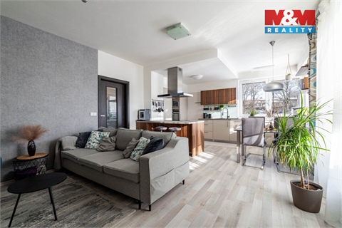 Prodej bytu 3kk, 74 m² - 8