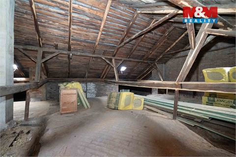 Prodej rodinného domu, 200 m² 22