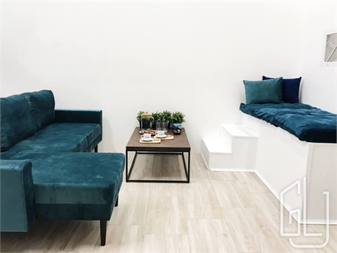 Prodej bytu 1kk, 76 m² 2