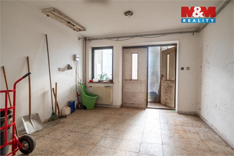 Prodej rodinného domu, 262 m² 10