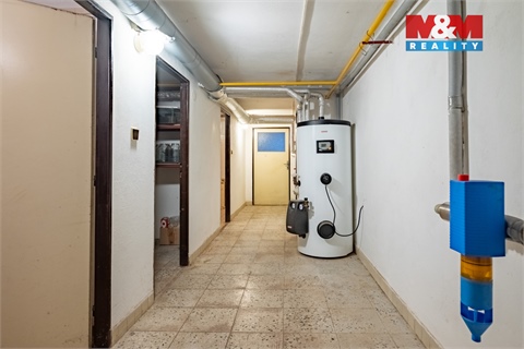 Prodej rodinného domu, 262 m² 12