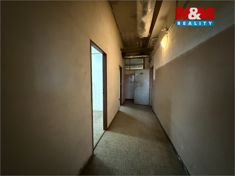Pronájem výrobního objektu, 1 062 m² - 8