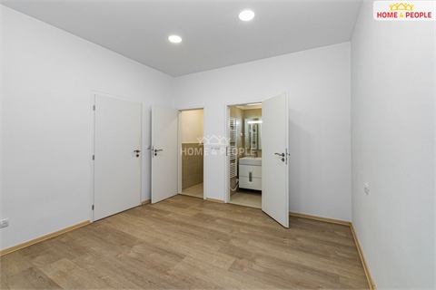Prodej bytu 2kk, 37 m² - 18