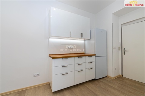 Pronájem bytu 2kk, 37 m² - 4