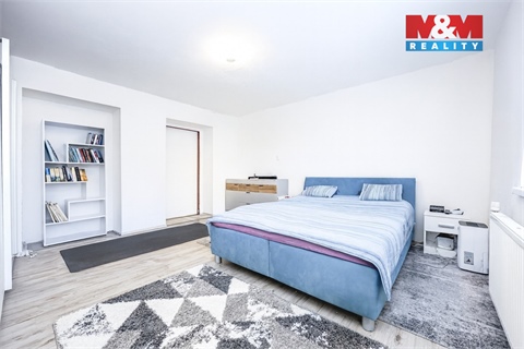 Prodej rodinného domu, 160 m² - 12