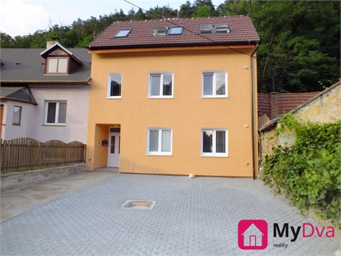 Pronájem bytu 3kk, 57 m² 0