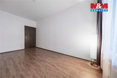 Prodej bytu 2kk, 54 m² 24