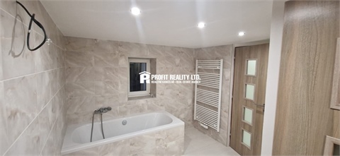 Prodej rodinného domu, 147 m² - 14