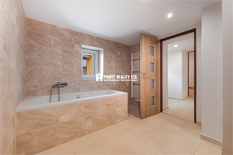 Prodej rodinného domu, 147 m² - 12