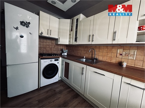 Prodej bytu 3+1, 68 m² - 2