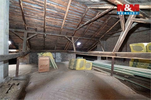 Prodej komerčního objektu, 200 m² 22