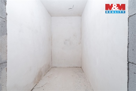 Prodej komerčního objektu, 200 m² 12