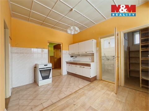 Prodej rodinného domu, 180 m² - 8
