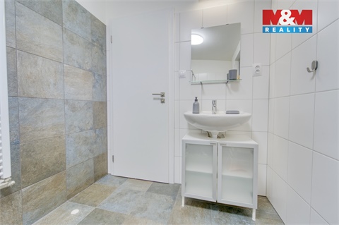 Pronájem bytu 2kk, 37 m² - 12