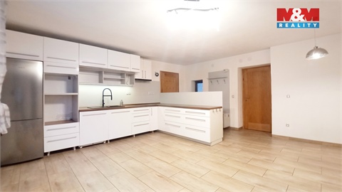 Prodej rodinného domu, 180 m² - 4