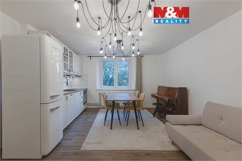 Prodej bytu 3kk, 85 m² 0