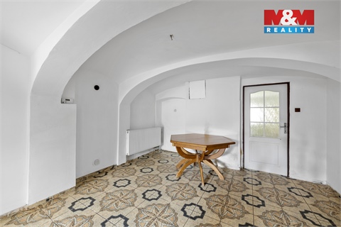 Prodej rodinného domu, 450 m² 2