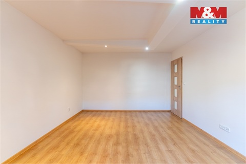 Prodej rodinného domu, 70 m² - 12