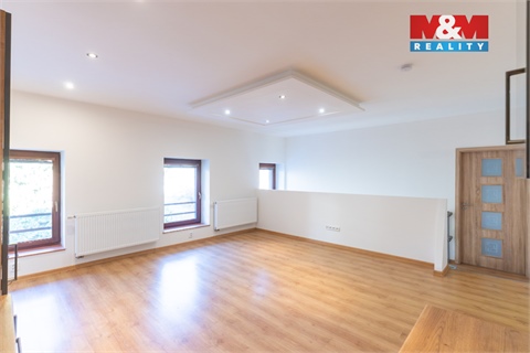 Prodej rodinného domu, 70 m² 8