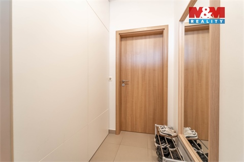 Prodej bytu 3kk, 69 m² 18