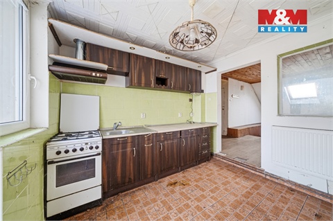 Prodej rodinného domu, 288 m² 12