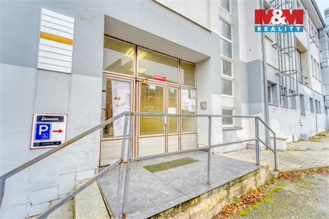 Pronájem výrobního objektu, 676 m² - 2