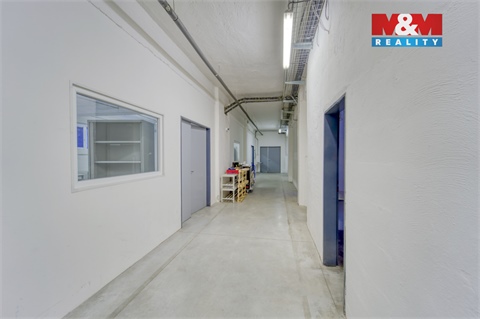 Pronájem výrobního objektu, 676 m² 26