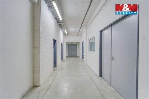 Pronájem výrobního objektu, 676 m² - 26