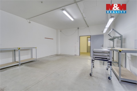 Pronájem výrobního objektu, 676 m² 16