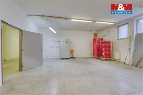 Pronájem výrobního objektu, 676 m² 10