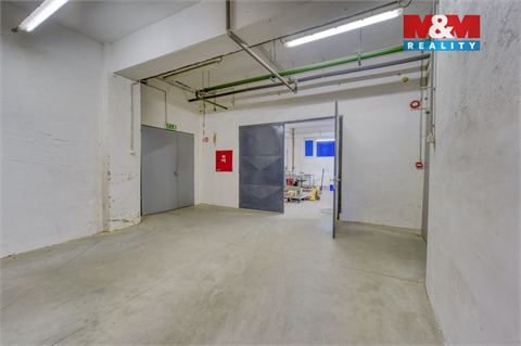 Pronájem výrobního objektu, 676 m² - 24