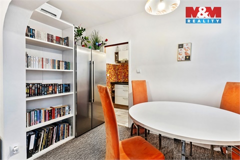 Prodej bytu 3+1, 82 m² 12