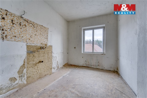 Prodej rodinného domu, 300 m² 2