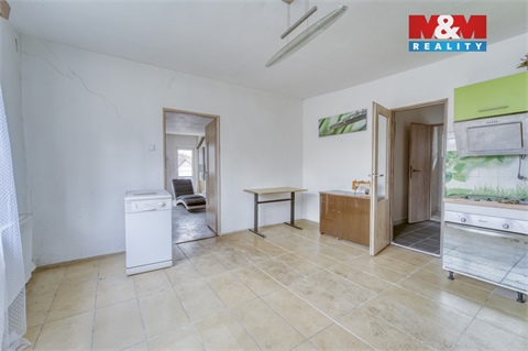 Prodej rodinného domu, 300 m² - 10