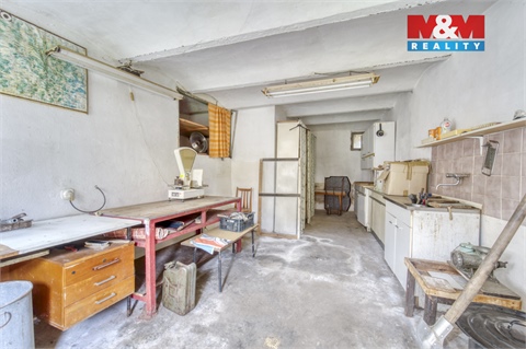 Prodej rodinného domu, 300 m² - 6