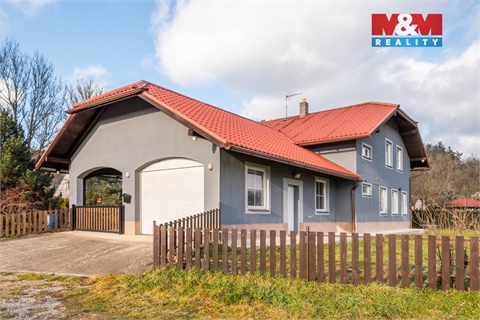 Prodej rodinného domu, 240 m² 24