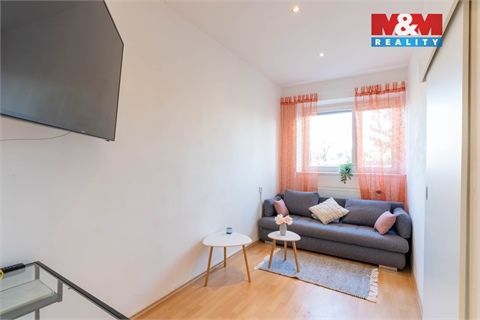 Prodej rodinného domu, 240 m² - 8