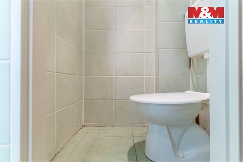 Prodej rodinného domu, 240 m² 14