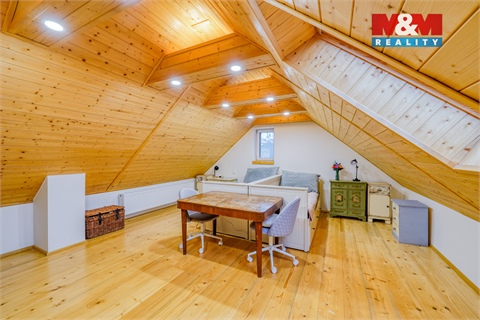 Prodej rodinného domu, 85 m² - 18