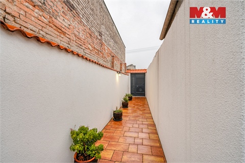 Prodej rodinného domu, 85 m² 28