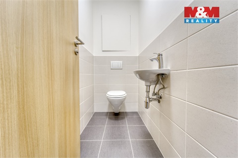 Pronájem bytu 3kk, 85 m² 16